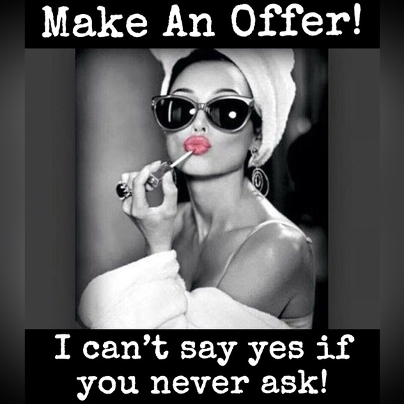 ✨Make Me An Offer✨ - Picture 3 of 3